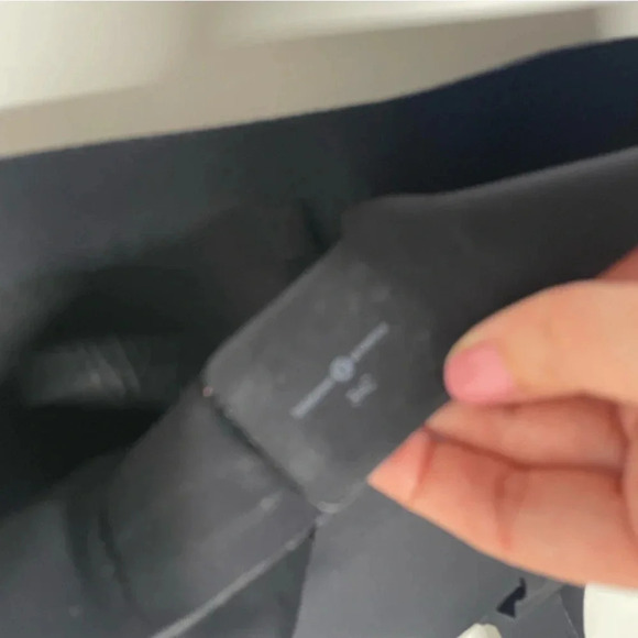 Lululemon Enlite Bra Weave High Support A-E Cups Black Size 34C - Picture 10 of 10